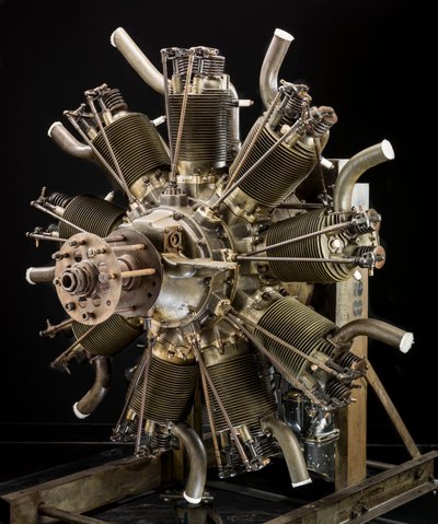 ローランスJ-1、ラジアル9エンジン、1922年頃。 作： Wright Aeronautical
