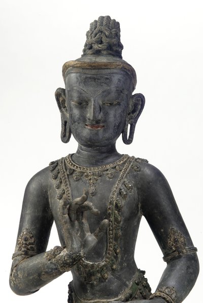 ネパール・中国風菩薩像（漆、布、青・金・緑の塗料と金箔の痕跡 作： Yuan Dynasty Chinese School