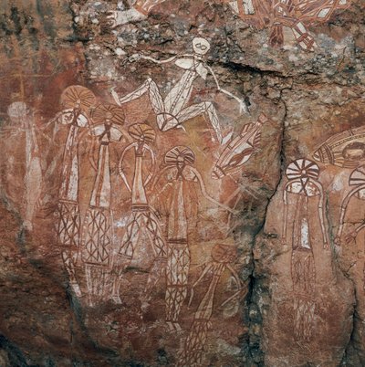 オーストラリア、ノーザンテリトリー、アーネムランド、カカドゥ国立公園、Nourlangie Rock、アボリジニの岩絵 作： Isabel Redie