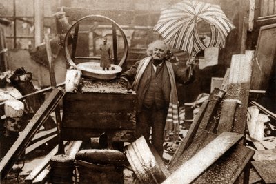 フレミン神父、哲学者であり、モンマルトルのノミのブロカンテの所有者。 1929年（版画） 作： . .