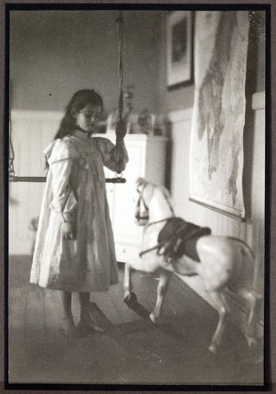 "The Rocking Horse" 作： John Pardon