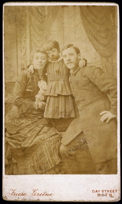 撮影監督のウィリアム・フリース・グリーンとその家族（1880年頃 作： Henry Charles Fehr