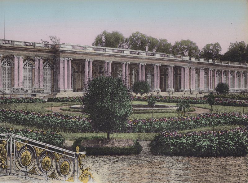 大トリアノン、庭園の正面、大トリアノン、庭園の正面（カラー写真 作： （後）フランスの写真家