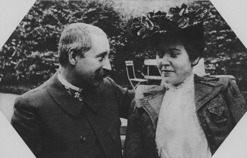 Monsieur et Madame Steinheil (bw/photo) 作： （後）フランスの写真家