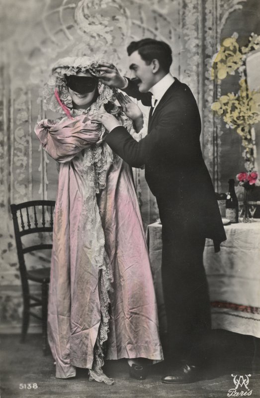いちゃつくカップル 作： フランスの写真家