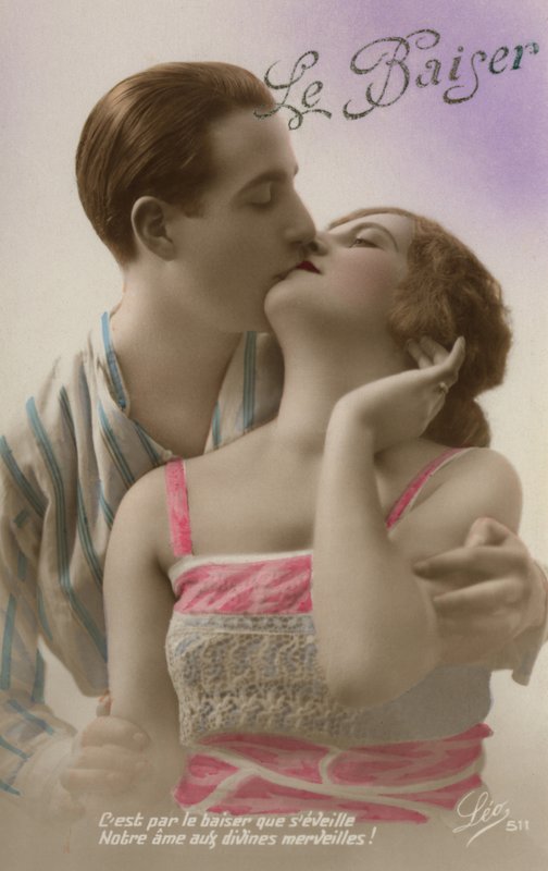 カップルのキス 作： フランスの写真家