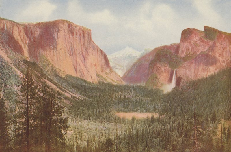カリフォルニア州ヨセミテ渓谷、アーティスト・ポイントからの全景（カラー写真） 作： アメリカの写真家