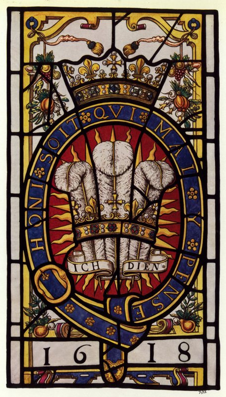 Holborn、Staple Inn、Glass Badge of Prince of Wales、1618、2 ft 10 12 in high 作： 英語の写真家