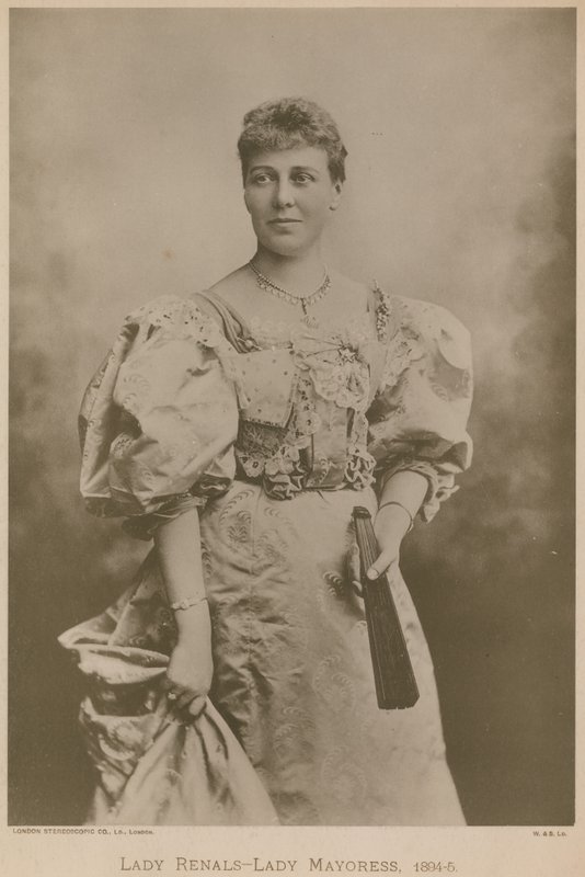 Lady Renals-Lady Mayoress、1894-95 作： 英語の写真家