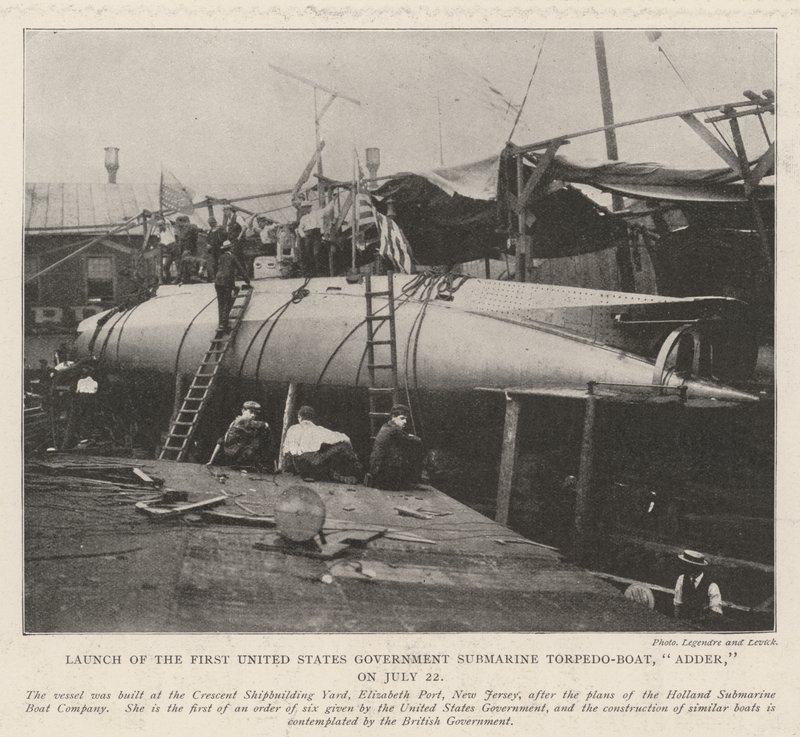 7月22日、米国政府初の潜水艦魚雷艇Adderの打ち上げ 作： 英語の写真家