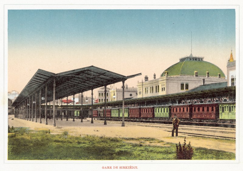 Gare De Sirkiedji（カラー写真） 作： ヨーロッパの写真家