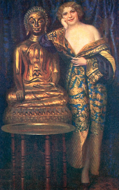 金色の仏像の横に置かれた衣をまとった半裸の女性（カラーリトグラフ） 作： ヨーロピアンスクール