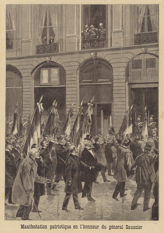 ソシエ将軍を称える愛国的なデモ 作： フランス語学校