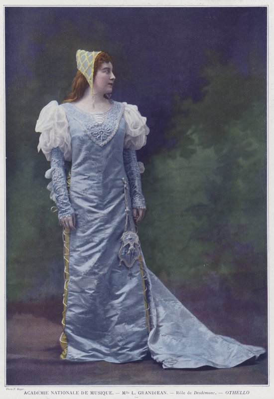 オセロのDesdemonaとしてのLouise Grandjean（カラー写真） 作： フランスの写真家
