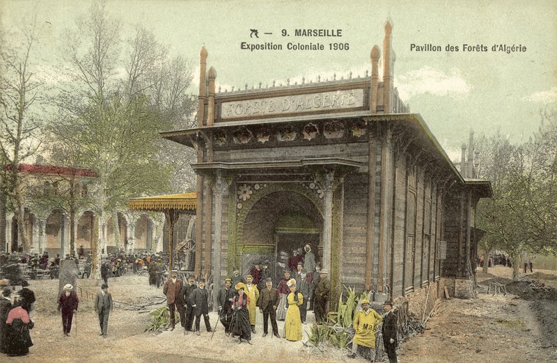 マルセイユ、植民地博覧会1906、アルジェリアの森のパビリオン（カラー写真 作： フランスの写真家