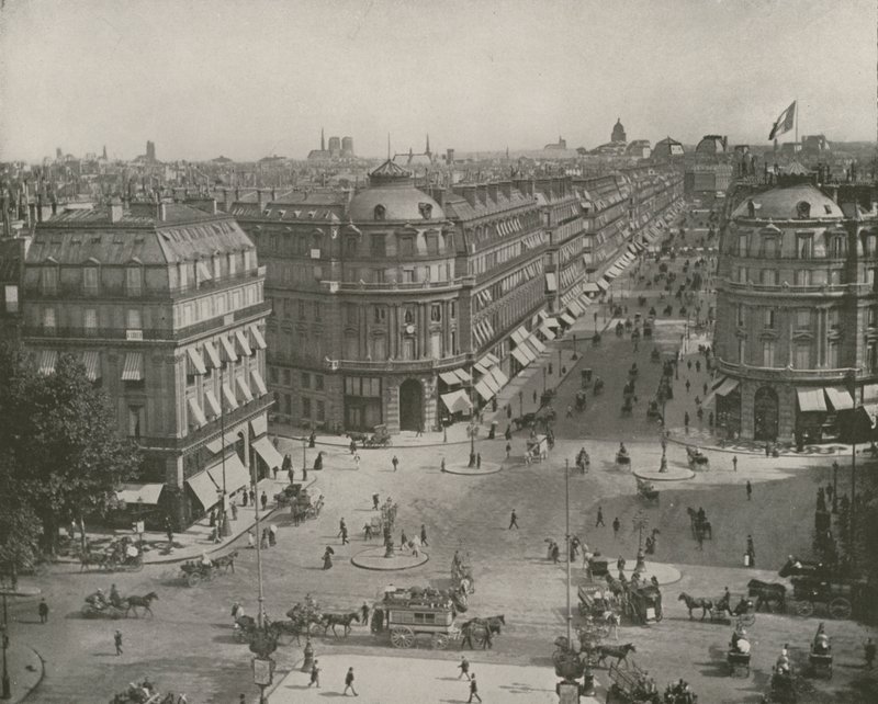 パリ。オペラ座通りの眺め（モノクロ写真 作： フランスの写真家