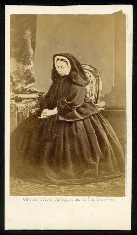 ビクトリア女王 作： フランスの写真家