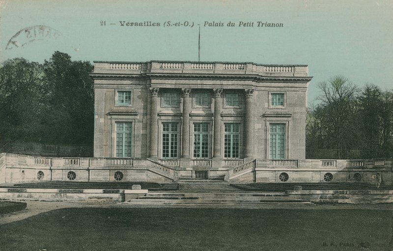 ベルサイユ、プチトリアノンの宮殿。 1913年に送られたはがき。 作： フランスの写真家