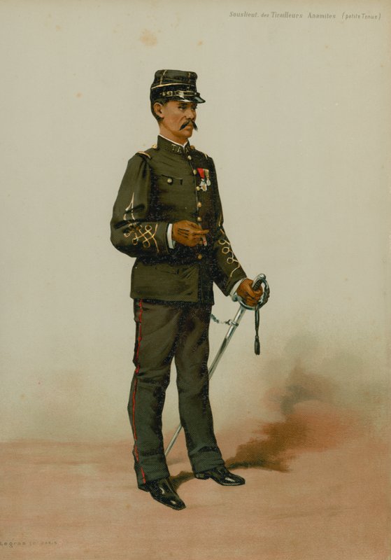 Souslieut des Tirailleurs Anamites（小さな服） 作： フランス語学校