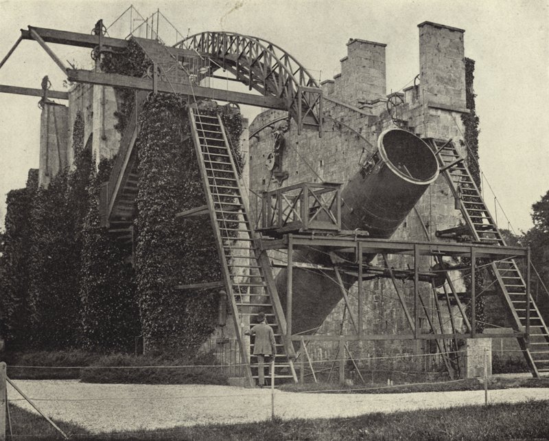 キングス・カウンティのBirr城にあるGreat Rosse Telescope（モノクロ写真 作： アイルランドの写真家
