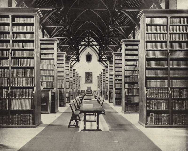 メイナース大学図書館（モノクロ写真 作： アイルランドの写真家