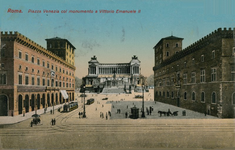 ヴェネツィア広場とイタリアのローマ、ビクターエマニュエル2世の記念碑。 1913年に送られたはがき。 作： イタリアの写真家