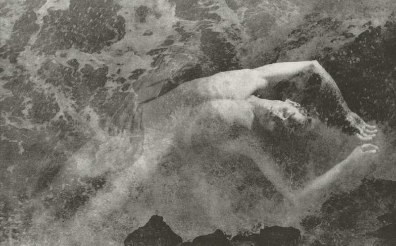 海の子（白黒写真） 作： ライオネル・ヴェント