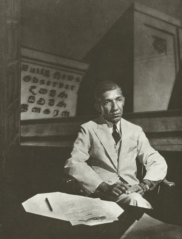 D R Wijewardene、Esq (白黒写真) 作： ライオネル・ヴェント