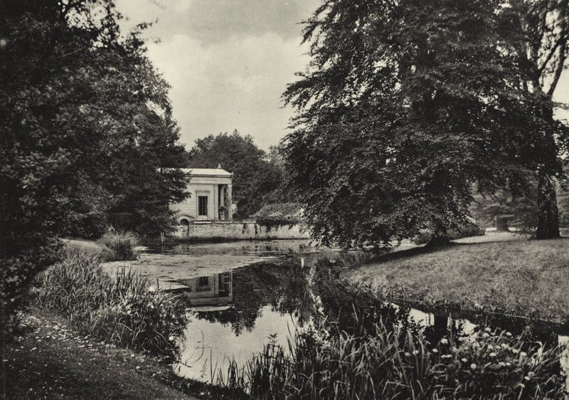 Charlottenhof bei Potsdam; Charlottenhof near Potsdam (bw/photo) 作： サーシャ・ストーン