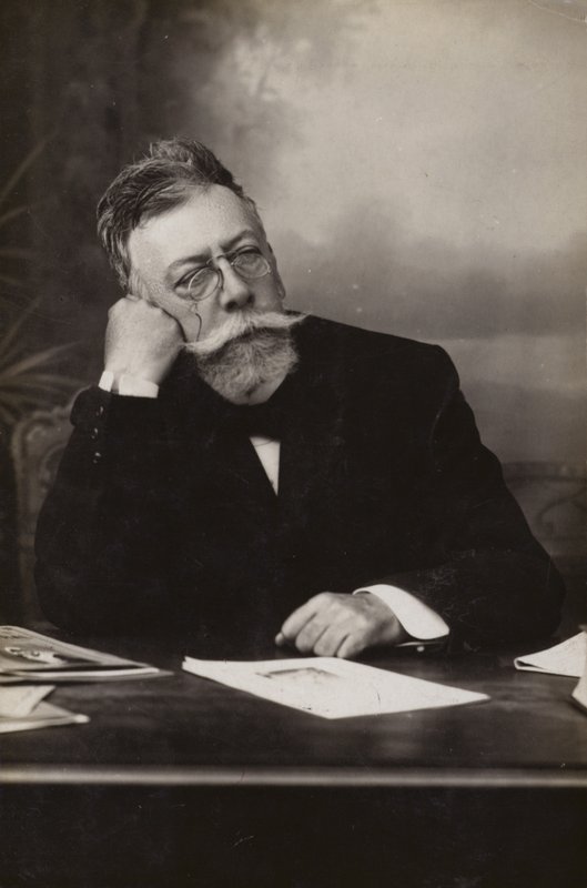 アンヘル・ギメラ（1845～1924）、スペインの劇作家（モノクロ写真） 作： スペインの写真家