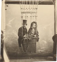 気球のゴンドラに乗った妻エルネスティーヌと自画像,c.1865年、1890年頃プリント（写真）