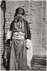 1925年、イラクのクルディスタン南部出身のクルド族。