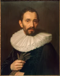 手袋を持つ男性の肖像（やや左寄り