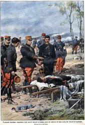 1914年の戦争のエピソード。ロレーヌ地方のフランス軍司令官、ノエル・エドゥアール・ド・キュリエス・ド・カステルナウ将軍（1851-1944）は、死んだ息子の遺体に復讐を誓う。イラスト：Achille Beltrame "La Domenica del Corriere "より