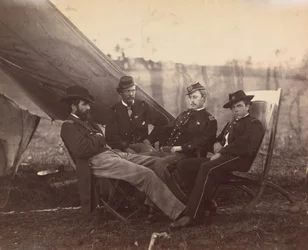 [4人の将校]、ca。 1864年。