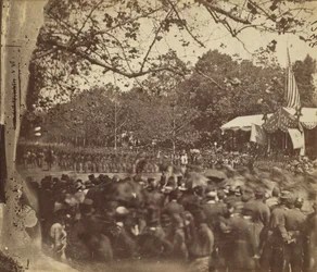 [グランド アーミー レビュー、ワシントン D.C.]、1865 年 5 月。