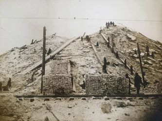 1931年頃、ソビエト宮殿の建設のための場所の準備。