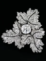Feuilles de Groseillier」ブローチ、1855年頃（ダイヤモンド、シルバー、ゴールド