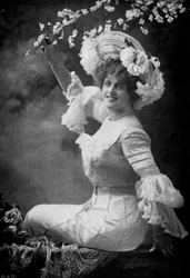 マリースタッドホルム1875-1930、イギリスの演劇女優、1902-1903。