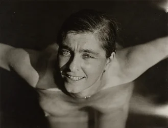 レベッカ・サルズベリー・ストランド、1922年。
