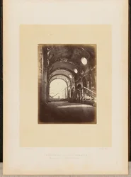 炎上するパレ・ド・ジャスティス。パスペルデュスの間」の内観。