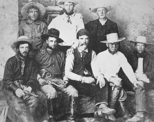 テキサス州XIT牧場のカウボーイたち（1890年頃）（モノクロ写真