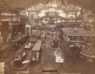 本館、1876年フィラデルフィア万国博覧会、フィラデルフィア
