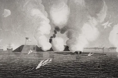 1862年3月9日、バージニア州ハンプトンロードで南軍CSSバージニア（左）と北軍USSモニター（右）の間の戦闘（254608の詳細）