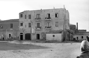 クロトーン1957