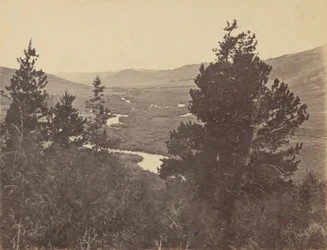 プレート14グレート・ララミー渓谷、山から（1869年）（写真