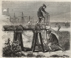 19世紀、カイエン（仏領ギアナ）のサンローラン（Saint-Laurent）刑務官のForcats saweurs。ピエール・ザッコーネ（1817-1895）の『Histoire des bagnes depuis leur création à nos jours』（1877年）に掲載されている版画（Colonia Penale - Penal colony）。プライベートc