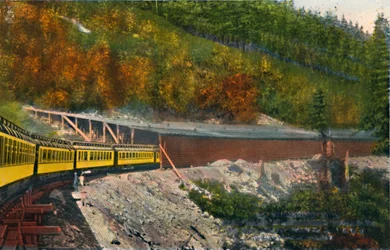 カスケード山脈の雪の小屋、c1916