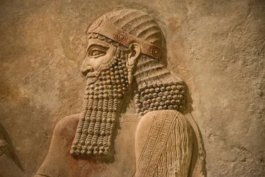 コルサバードのサルゴン王宮殿にあるアッシリア王サルゴン2世の部分、紀元前716-713年頃