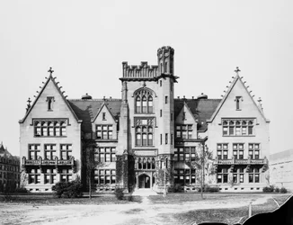 1900年頃、米国イリノイ州シカゴにあるシカゴ大学のライアソン物理研究所（モノクロ写真